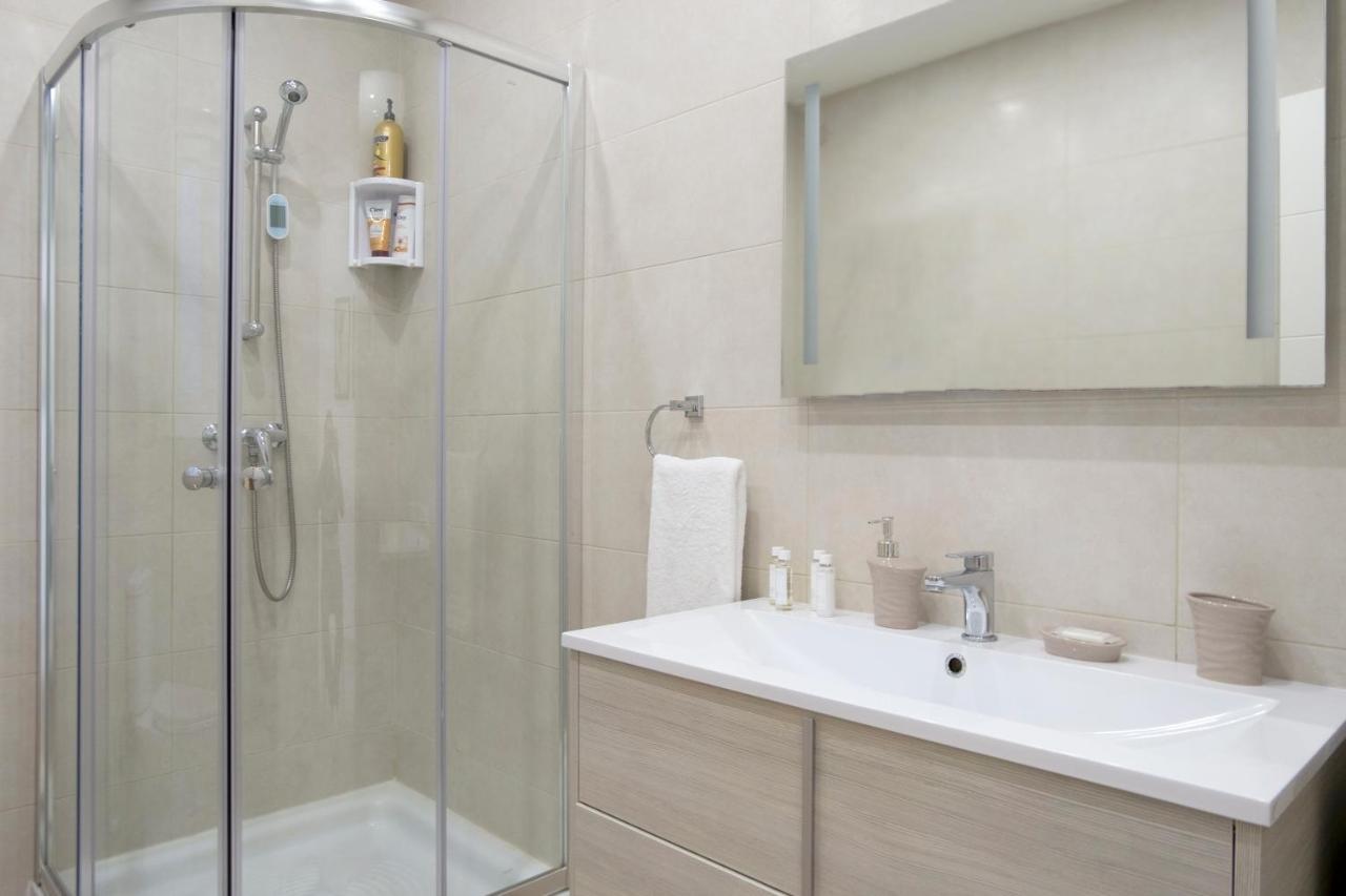 Central Rooms - Near Valletta & Sliema - Best Bus Lines Hamrun Luaran gambar