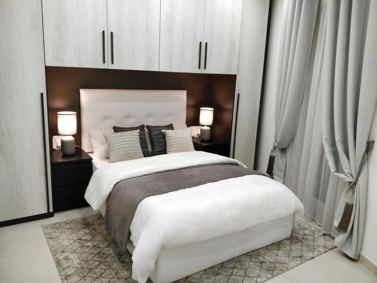 Central Rooms - Near Valletta & Sliema - Best Bus Lines Hamrun Luaran gambar