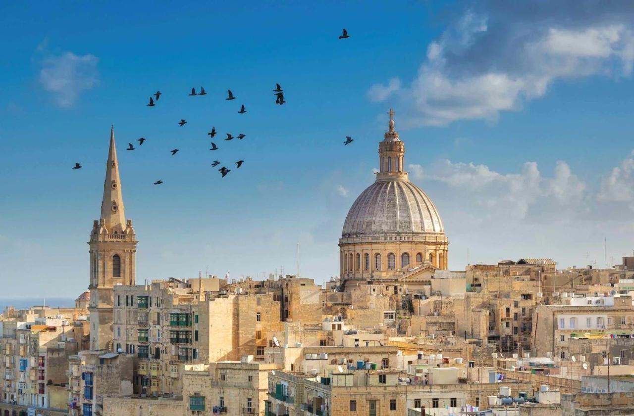 Central Rooms - Near Valletta & Sliema - Best Bus Lines Hamrun Luaran gambar